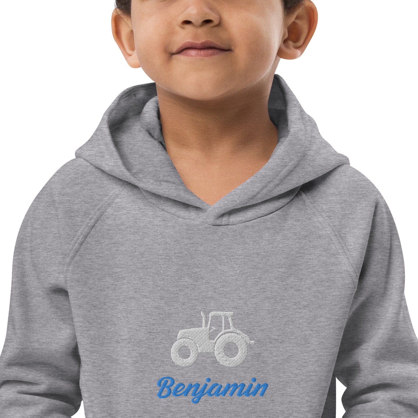 Traktor mit Namen gestickt auf Bio-Kapuzenpullover für Kinder personalisierbar