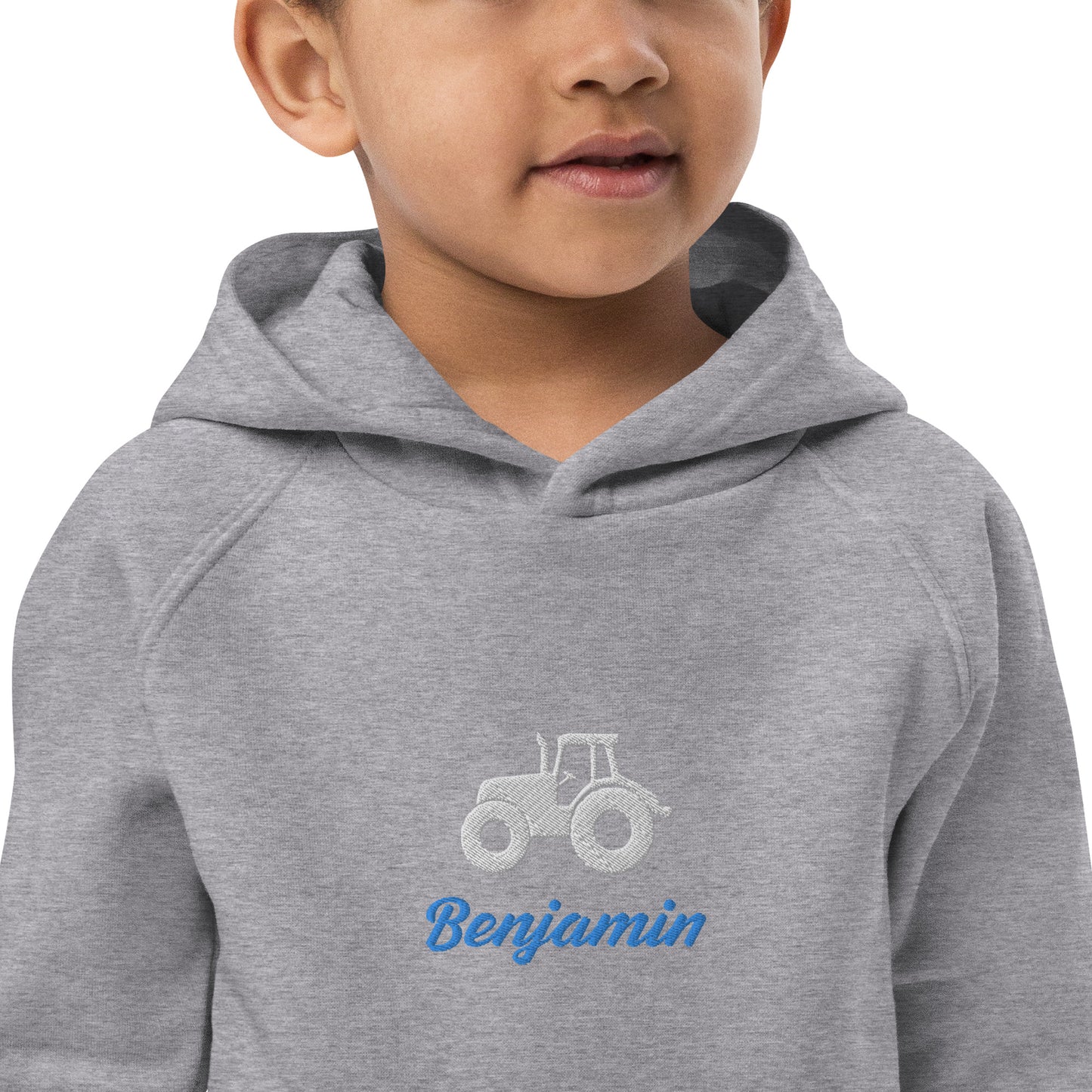 Traktor mit Namen gestickt auf Bio-Kapuzenpullover für Kinder personalisierbar