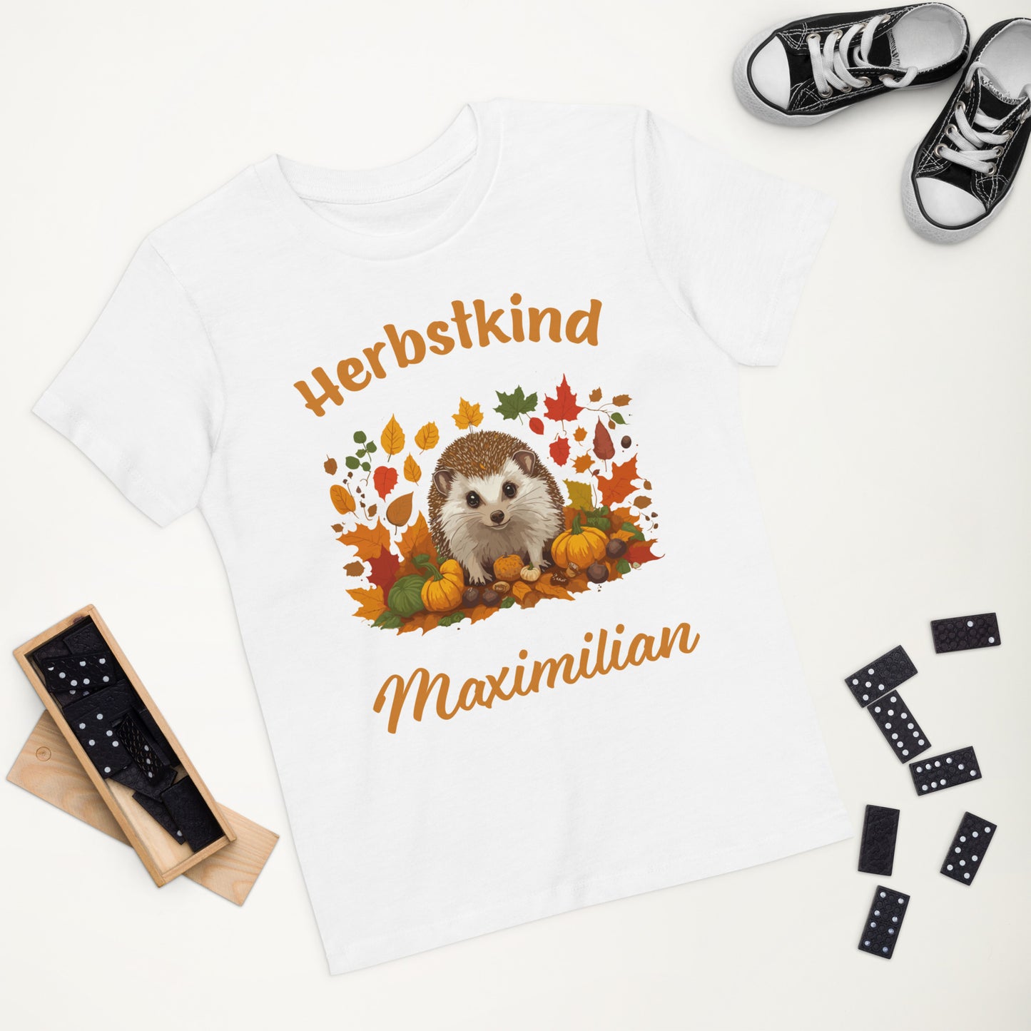 Herbstkind Igel auf Bio-Baumwoll-T-Shirt gedruckt Personalisierbar