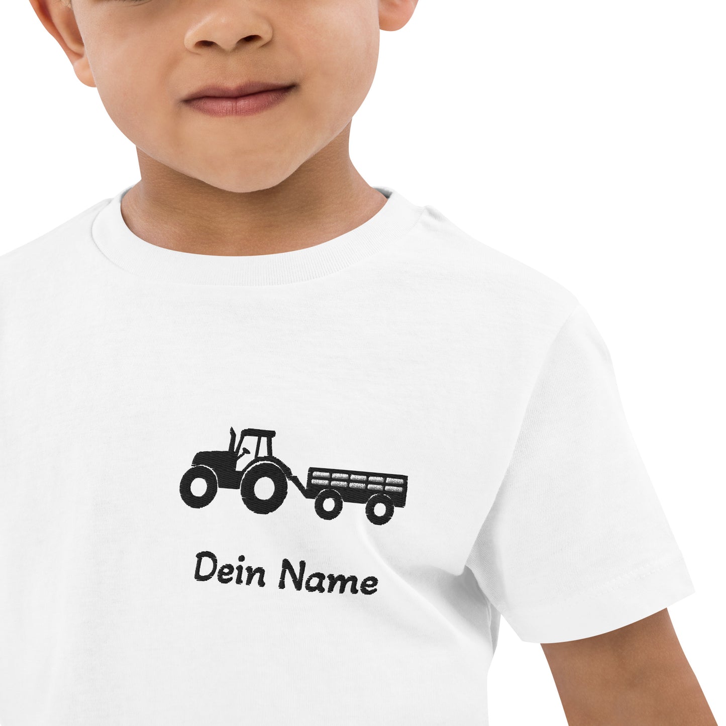 Traktor mit Anhänger auf Bio-Baumwoll-T-Shirt für Kinder gestickt Personalisierbar