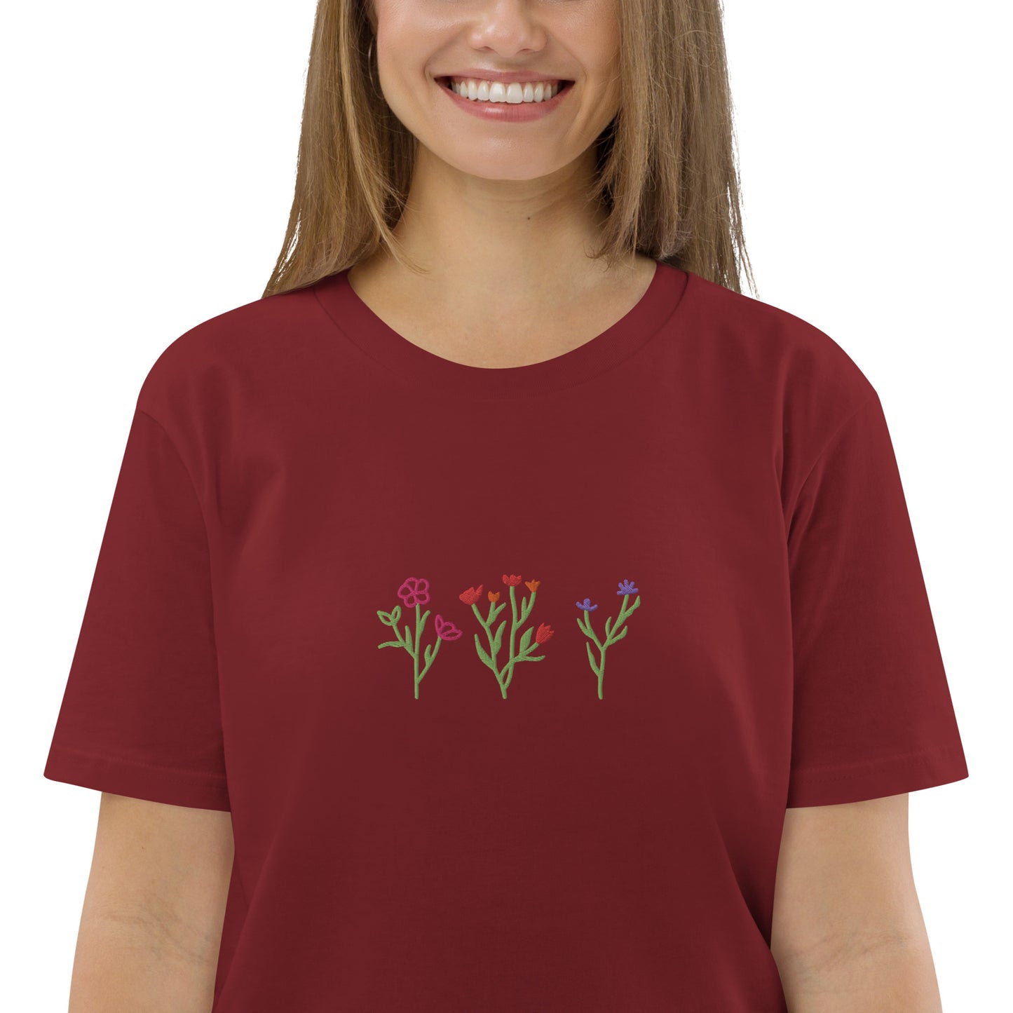 Wildblumen auf Unisex-Bio-Baumwoll-T-Shirt gestickt