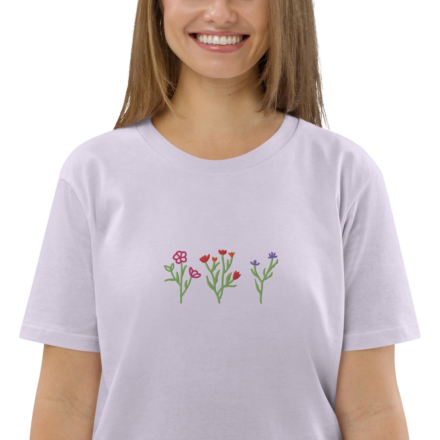 Wildblumen auf Unisex-Bio-Baumwoll-T-Shirt gestickt